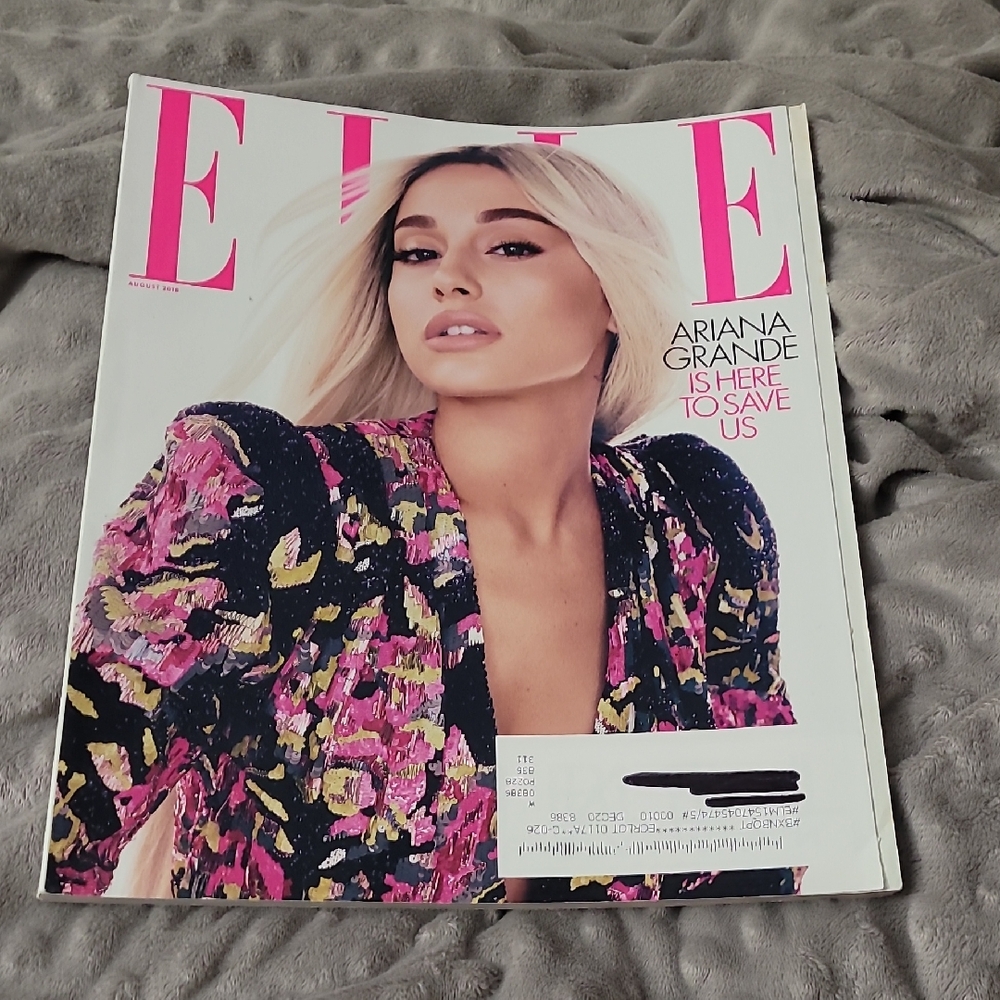 Elle Magazine August 2018 Issue Ft. Ariana Grande. New.